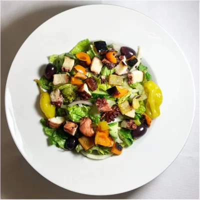 Green Salad with Grilled Octopus